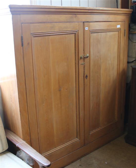 Pine stationery cabinet